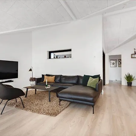 Bv209-blavand-gl-skolevej-17 * בלבאנד