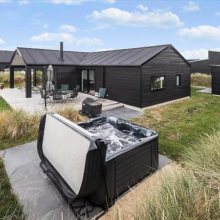 Bv209-blavand-gl-skolevej-17 Blåvand