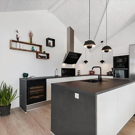 Bv209-blavand-gl-skolevej-17